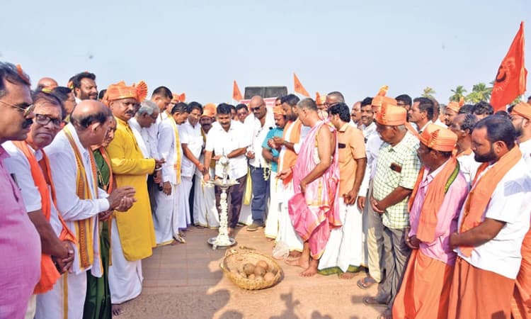 Urwa Sri Mariyamma; ಫೆ. 11-15: ಪುನರ್‌ ಪ್ರತಿಷ್ಠೆ; ಬ್ರಹ್ಮಕಲಶೋತ್ಸವ