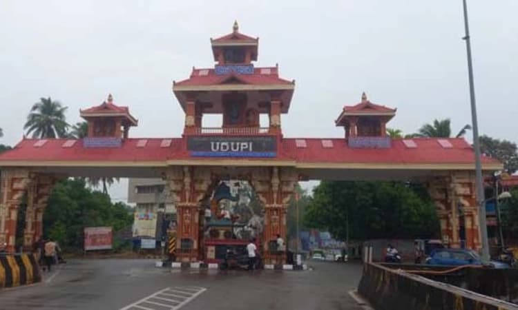 Udupi Paryaya 2024: ಉಡುಪಿಗೆ ಮುಕುಟಪ್ರಾ ಯ ಕಿನ್ನಿಮೂಲ್ಕಿ ಸ್ವಾಗತ ‌ ಗೋಪುರ