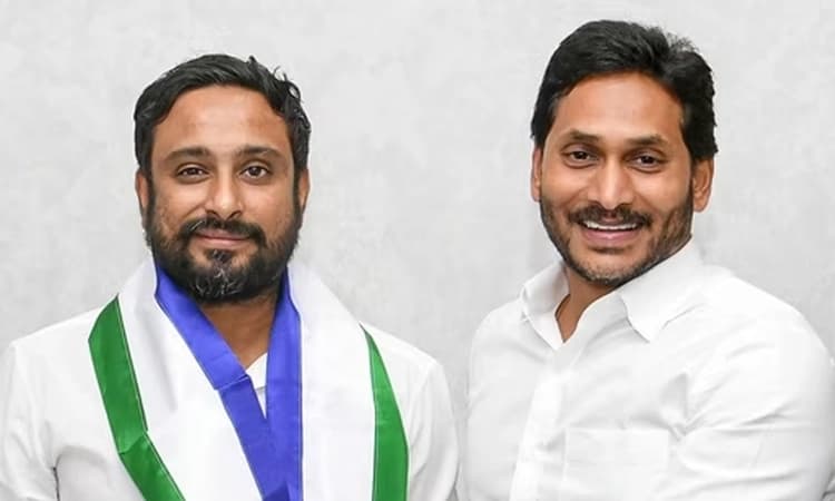 Politics: ಹತ್ತೇ ದಿನಕ್ಕೆ YSRCP ತೊರೆದ ಅಂಬಟಿ ರಾಯುಡು&#8230; ಮಾಜಿ ಕ್ರಿಕೆಟಿಗ ಹೇಳಿದ್ದೇನು?