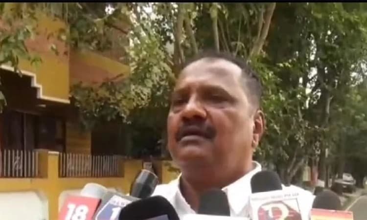 Parliament: ಗಲ್ಲು ಶಿಕ್ಷೆ ಬೇಕಾದರೂ ವಿಧಿಸಲಿ- ಆಗಂತುಕ‌ ಮನೋರಂಜನ್‌ ತಂದೆ ನೋವಿನ ಮಾತು