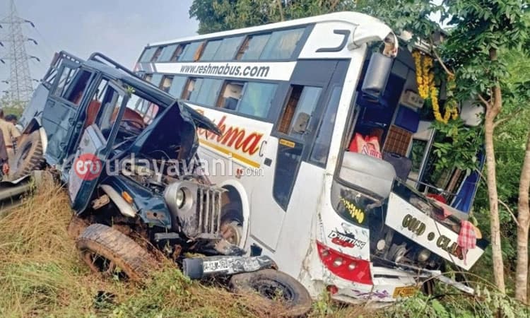 Road mishap: ನಿಟ್ಟೆ ಸಮೀಪ ಖಾಸಗಿ ಬಸ್- ಜೀಪು ಢಿಕ್ಕಿ; ಓರ್ವ ಮೃತ್ಯು, ಹಲವರಿಗೆ ಗಾಯ