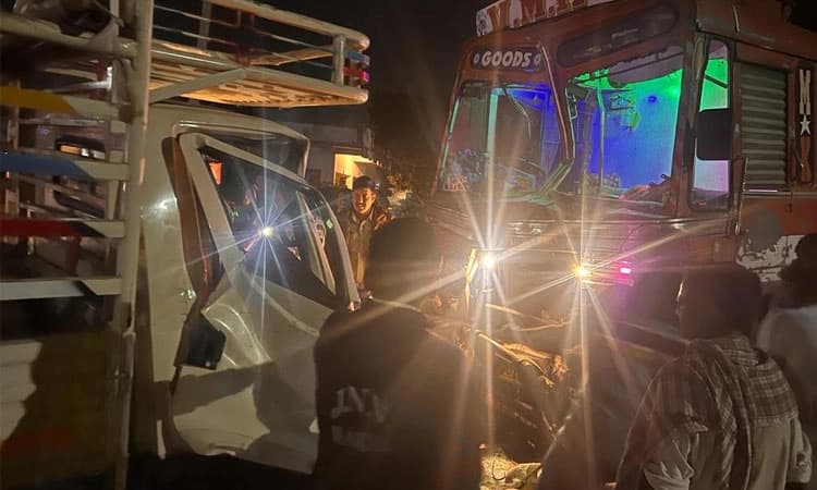 Road Mishap: ಭೀಕರ ಅಪಘಾತ; ನಾಲ್ವರು ಸ್ಥಳದಲ್ಲೇ ದುರ್ಮರಣ