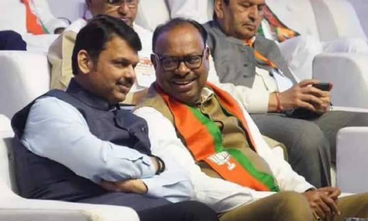 Fadnavis: 2024ರಲ್ಲಿ ಫಡ್ನವೀಸ್‌ ಮಹಾ ಸಿಎಂ ಆಗಿ ಪ್ರಮಾಣವಚನ ಸ್ವೀಕರಿಸ್ತಾರೆ- ಕುಲೆ