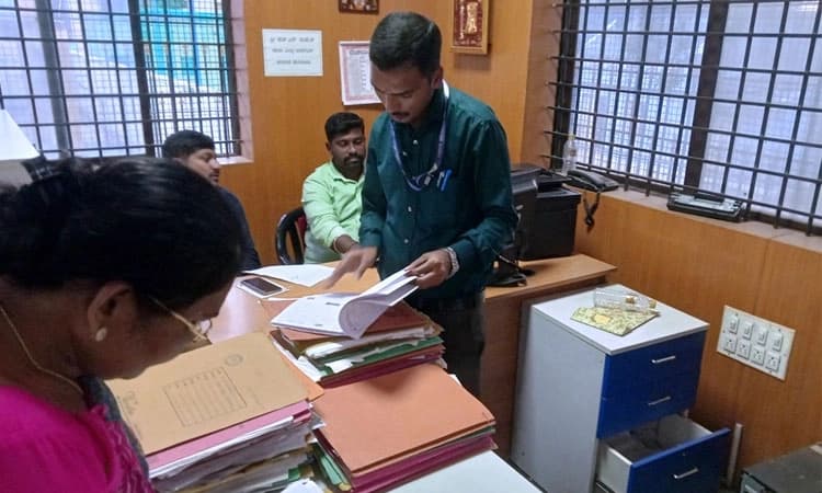 Hunsur: ಪೌರಾಯುಕ್ತ ಸುಜಯ್‌ಕುಮಾರ್ ಅವಧಿಯಲ್ಲಿ ಅಕ್ರಮಗಳ ದೂರು; ತನಿಖೆಗೆ ಆದೇಶ