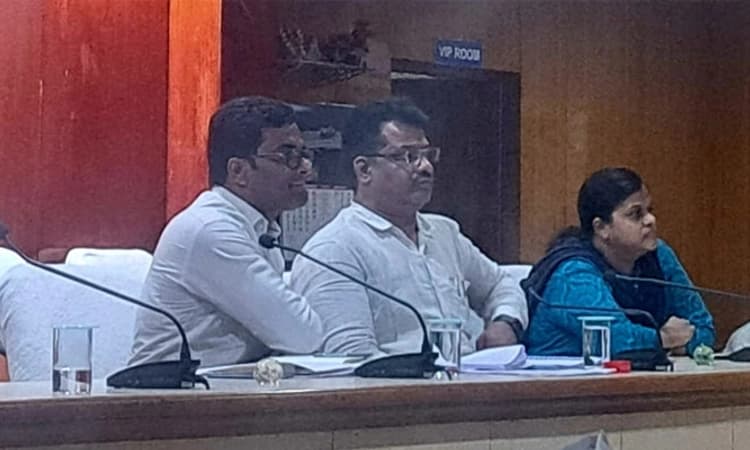 Kalaburagi; ಯಾವುದೇ ಕಾರ್ಖಾನೆಗೂ ಕಬ್ಬು ಕಳುಹಿಸಲು ರೈತರಿಗೆ ಸ್ವಾತಂತ್ರ್ಯ ನೀಡಿ: ಆಕ್ರೋಶ