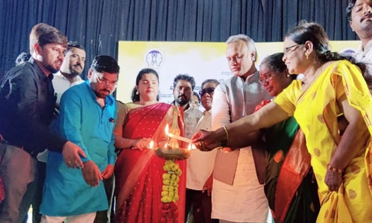 ವಿಕಲಚೇತನರಿಗೆ ಸರ್ಕಾರದ ಸೌಲಭ್ಯ ಒದಗಿಸುವ ಪ್ರಮಾಣಿಕ ಪ್ರಯತ್ನ: ಸಚಿವ ಪ್ರಿಯಾಂಕ್ ಖರ್ಗೆ