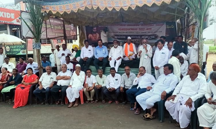 Protest: ಮಹಾಲಿಂಗಪುರ ತಾಲೂಕಿಗಾಗಿ ಅಂತಿಮ ಹೋರಾಟ… ಇಂದಿನಿಂದ ಉಪವಾಸ ಸತ್ಯಾಗ್ರಹ