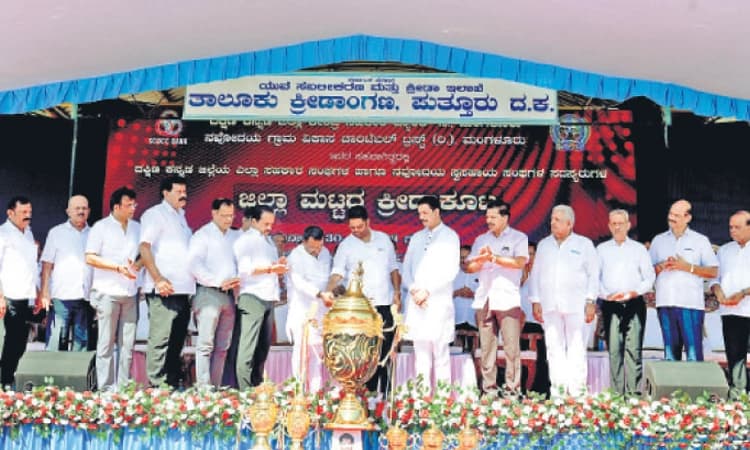 SCDCC: ಡಾ| ರಾಜೇಂದ್ರ ಕುಮಾರ್‌ ಮಾದರಿ ಕಾರ್ಯ: ತಿಮ್ಮಾಪುರ