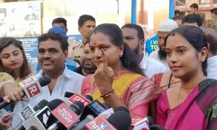 Kavitha: ನೀತಿ ಸಂಹಿತೆ ಉಲ್ಲಂಘನೆ.. ಎಂಎಲ್‌ಸಿ ಕೆ.ಕವಿತಾ ವಿರುದ್ಧ ಚುನಾವಣಾ ಆಯೋಗಕ್ಕೆ ದೂರು