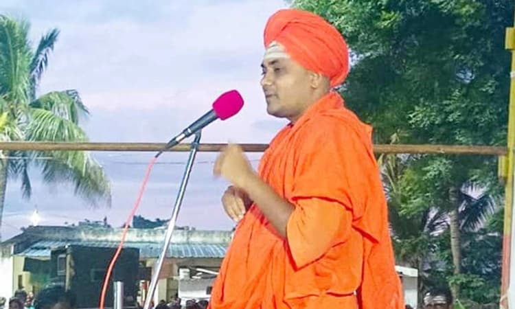 Gadaga: ಹುಟ್ಟು-ಸಾವಿನ ನಡುವಿನ ಅಂತರ ಕಂಡುಕೊಳ್ಳಿ; ಗವಿಶ್ರೀ ಆಶೀರ್ವಚನ