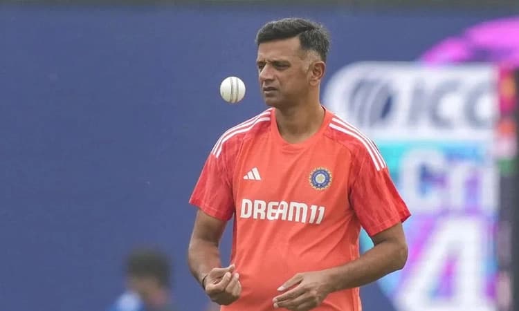 ‌BCCI; ಟೀಮ್‌ ಇಂಡಿಯಾದ ಹೆಡ್‌ ಕೋಚ್‌ ಆಗಿ ಮುಂದುವರೆಯಲಿದ್ದಾರೆ ರಾಹುಲ್ ದ್ರಾವಿಡ್