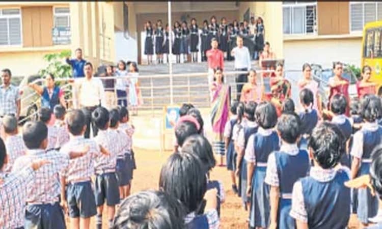 Lokapur: ಸಂವಿಧಾನ ಸ್ವಸ್ಥ ಸಮಾಜ ನಿರ್ಮಾಣಕ್ಕಿರುವ ನಿಘಂಟು