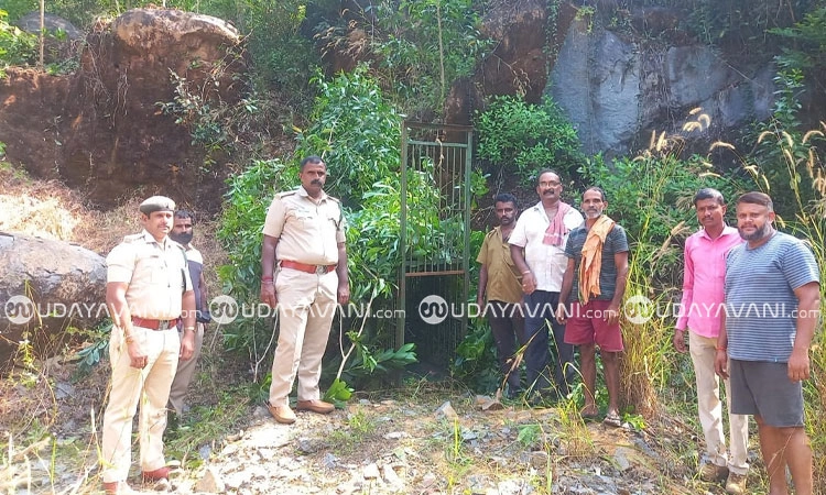 Venur; ಚಿರತೆ ಓಡಾಟ; ಸಾರ್ವಜನಿಕರಲ್ಲಿ ಆತಂಕ; ಅರಣ್ಯಾಧಿಕಾರಿ- ಸಾರ್ವಜನಿಕರ ಸಭೆ