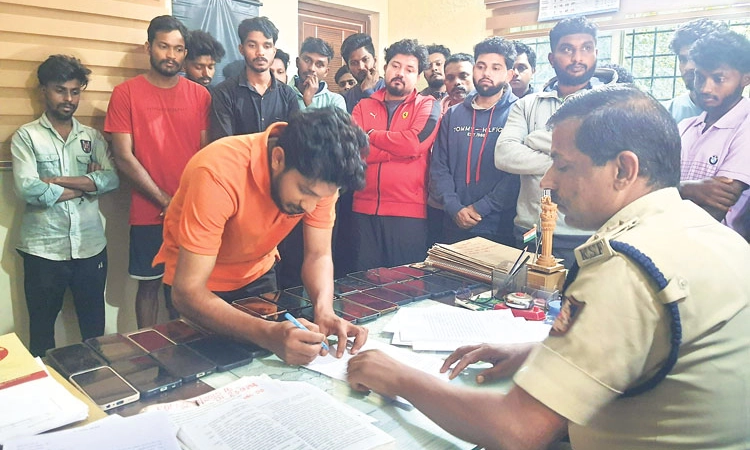 ಅರಣ್ಯದಲ್ಲಿ ಹೊಸ ವರ್ಷ ಆಚರಣೆಗೆ ಸಿದ್ಧತೆ: 30 ಮಂದಿ ವಶ, ಮುಚ್ಚಳಿಕೆ ಪಡೆದು ಬಿಡುಗಡೆ