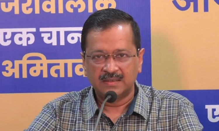 BJP ತಪ್ಪುಗಳನ್ನು ಆರ್‌ಎಸ್‌ಎಸ್ ಬೆಂಬಲಿಸುತ್ತದೆಯೇ? ಭಾಗವತ್ ರನ್ನು ಪ್ರಶ್ನಿಸಿದ ಕೇಜ್ರಿವಾಲ್