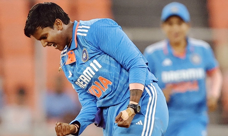 Women’s ODI rankings; 5ನೇ ಸ್ಥಾನಕ್ಕೆ ಏರಿದ ದೀಪ್ತಿ ಶರ್ಮ