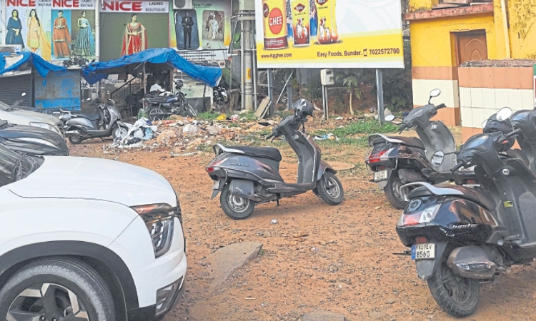 Mangaluru: ನಗರದ 18 ಕಡೆಗಳಲ್ಲಿ ಪೇ ಪಾರ್ಕಿಂಗ್‌