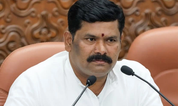 “Modi ಜಪಿಸುವ ವಿದ್ಯಾರ್ಥಿಗಳ ಕಪಾಳಕ್ಕೆ ಹೊಡೆಯಿರಿ’: ಶಿವರಾಜ ತಂಗಡಗಿ