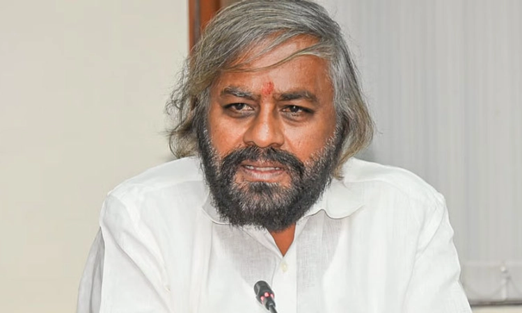 Kalaburagi; ಪಾಪರ್ ಆಗಿದ್ದರೆ KKRDB ಅಭಿವೃದ್ದಿಗೆ ಹೇಗೆ ಹಣ ಕೊಡುತ್ತಿದ್ದೆವು?: ಖಂಡ್ರೆ