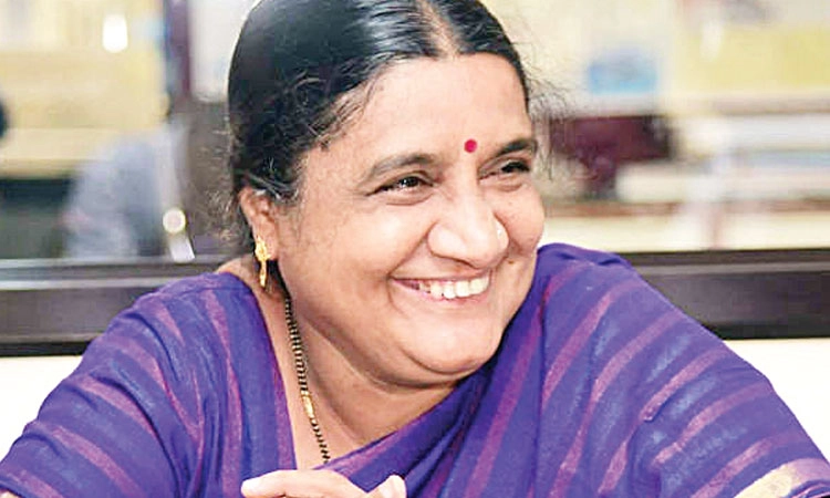 Bhuvaneshwari hegde: ಓದುಗರ ಅಭಿರುಚಿಯ ಮಟ್ಟ ಹೆಚ್ಚಿಸುವ  ಹೊಣೆ ಬರಹಗಾರರ ಮೇಲಿದೆ…