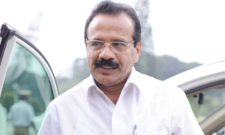 ಬಂಡೆದ್ದ ಡಿವಿಎಸ್‌ ಮೌನ; ಸುಳ್ಯಕ್ಕೆ ದೌಡು: ತವರಿನಲ್ಲಿ ದೈವದ ಮೊರೆ ಹೋದ ಮಾಜಿ ಮುಖ್ಯಮಂತ್ರಿ