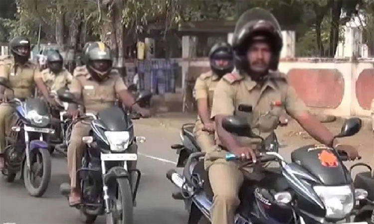 Helmet Compulsory ಪೊಲೀಸರಿಗೆ ಹೆಲ್ಮೆಟ್‌ ಕಡ್ಡಾಯಗೊಳಿಸಿ ಆದೇಶ