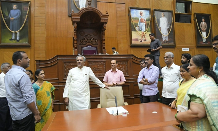 Belagavi ಸುವರ್ಣ ವಿಧಾನಸೌಧಕ್ಕೆ ಸಭಾಪತಿ, ಸ್ಪೀಕರ್ ಭೇಟಿ, ಪರಿಶೀಲನೆ