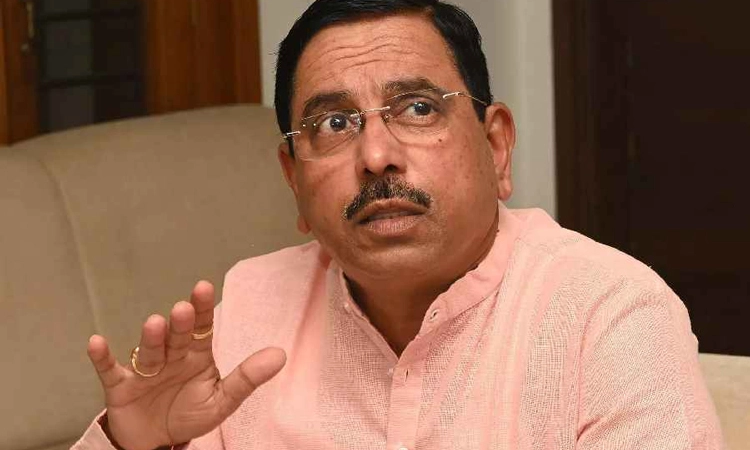 ಕಾಂಗ್ರೆಸ್ ಸರಕಾರ ಬಂದಾಗಿನಿಂದ ರಾಜ್ಯದಲ್ಲಿ ಹಿಂದೂಗಳಿಗೆ ರಕ್ಷಣೆಯೇ ಇಲ್ಲದಾಗಿದೆ: ಜೋಶಿ