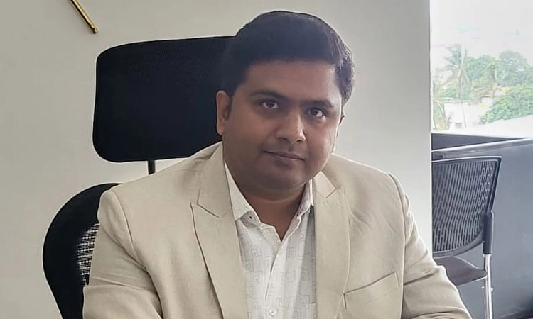 Mangaluru: ಸುಡುಮದ್ದು ತಯಾರಿಕ ಘಟಕ, ಮಳಿಗೆ ಸ್ಥಳ ಪರಿಶೀಲನೆಗೆ ಡಿಸಿ ಸೂಚನೆ