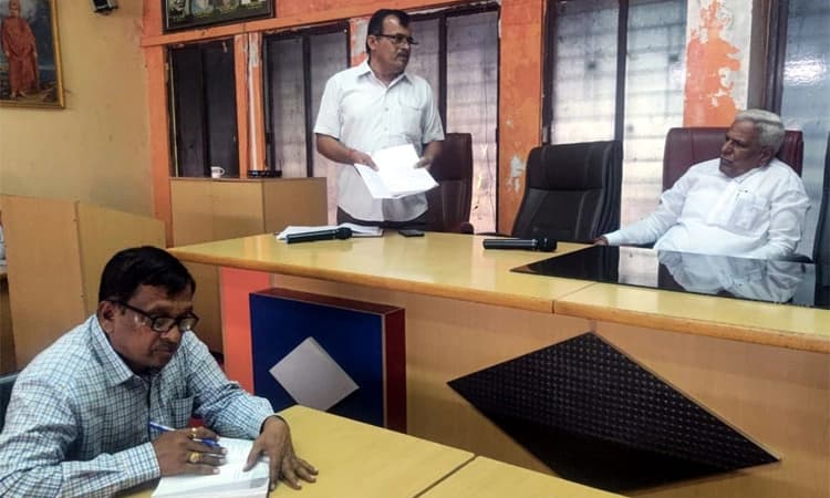 Rabkavi Banhatti; ನೀರಿನ ಸಮಸ್ಯೆಯಾಗದಂತೆ ಕ್ರಮ ತೆಗೆದುಕೊಳ್ಳಿ: ಶಾಸಕ ಸಿದ್ದು ಸವದಿ