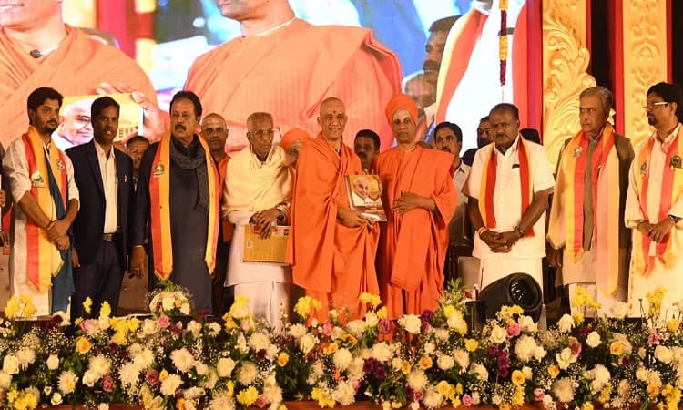 ಮಂಡ್ಯ ಸಾಹಿತ್ಯ ಸಮ್ಮೇಳನದಲ್ಲಿ ಕನ್ನಡಕ್ಕಾಗಿ ಕೈಗೊಂಡ 5 ನಿರ್ಣಯಗಳೇನು ಗೊತ್ತಾ?