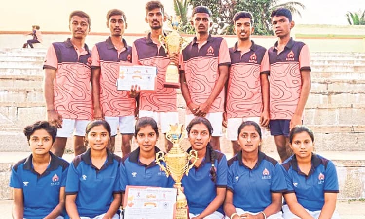 Ball Badminton: ಆಳ್ವಾಸ್‌ಗೆ ಅವಳಿ ಪ್ರಶಸ್ತಿ
