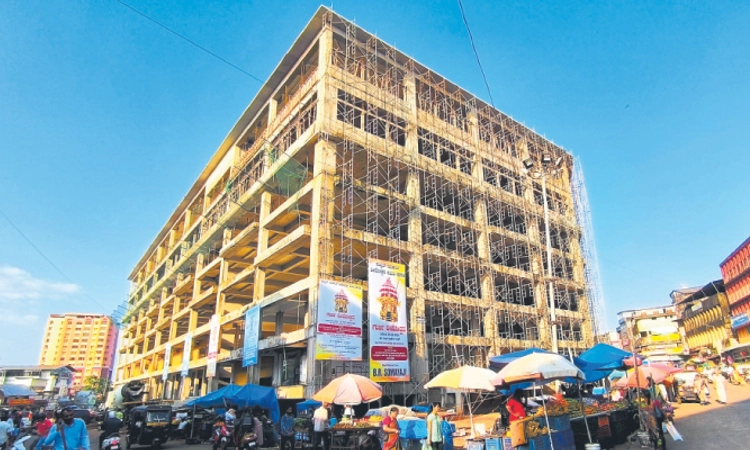 Mangaluru: ಸೆಂಟ್ರಲ್‌ ಮಾರುಕಟ್ಟೆ ಕಾಮಗಾರಿಗೆ ವೇಗ; ಶೀಘ್ರ ಪೂರ್ಣ ನಿರೀಕ್ಷೆ