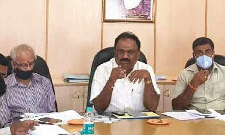 ಠೇವಣಿ ಸಂಗ್ರಹ ಗಂಭೀರವಾಗಿ ಪರಿಗಣಿಸಿ