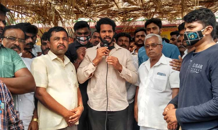 ಚೀಲೂರು ಗ್ರಾಮದಲ್ಲಿ ನಿಖಿಲ್‌ ಕುಮಾರಸ್ವಾಮಿಗೆ ಭರ್ಜರಿ ಸ್ವಾಗತ