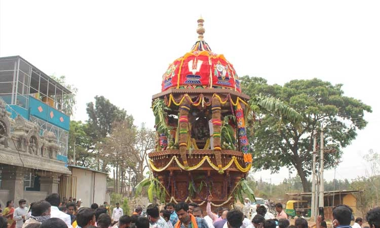 ಶ್ರೀ ಲಕ್ಷ್ಮೀ ನರಸಿಂಹಸ್ವಾಮಿ ಬ್ರಹ್ಮರಥೋತ್ಸವ