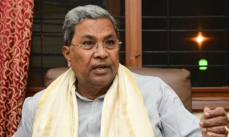 ಯುವತಿಯೇನು ವಿಜಯ್‌ ಮಲ್ಯನಾ… ನೀರವ್‌ ಮೋದಿಯಾ.? : ಸಿದ್ದರಾಮಯ್ಯ ಪ್ರಶ್ನೆ