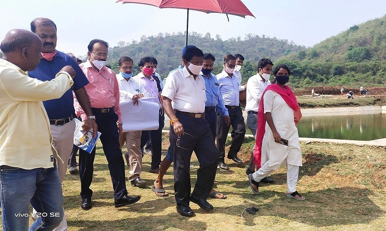 ಸರ್ಕಾರದ ಯೋಜನೆ ಸದ್ವಿನಿಯೋಗಕ್ಕೆ ಶ್ರಮಿಸಿ