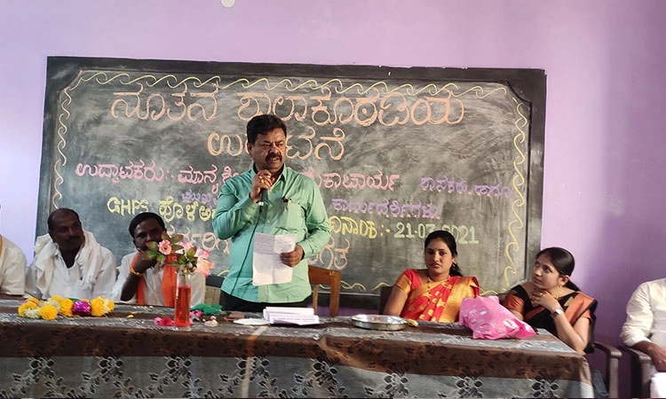 ಶೈಕ್ಷಣಿಕ ಅಭಿವೃದ್ಧಿಗೆ ಸರ್ಕಾರ ಬದ್ಧ: ರೇಣು