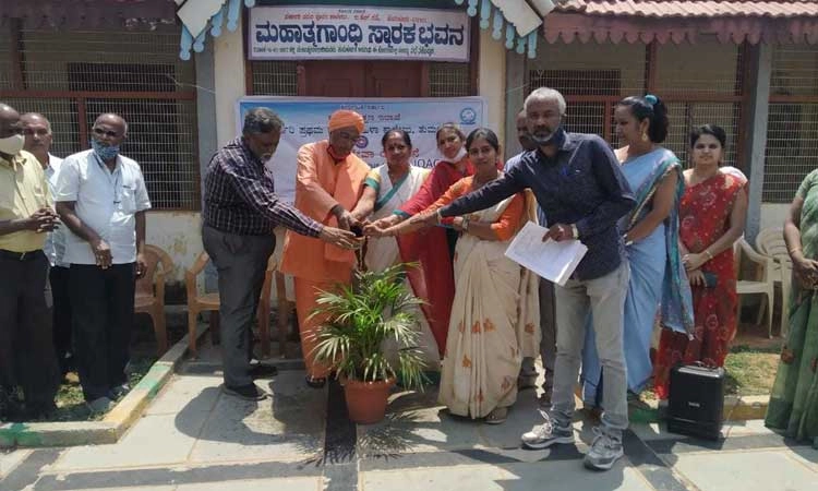 ಯುವಜನತೆ ದೇಶಾಭಿಮಾನ ಬೆಳೆಸಿಕೊಳ್ಳಲಿ