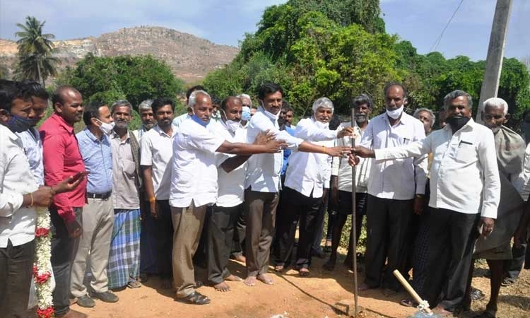 45 ಲಕ್ಷ ವೆಚ್ಚದಲ್ಲಿ ಸೇತುವೆ, ರಸ್ತೆ ಕಾಮಗಾರಿ