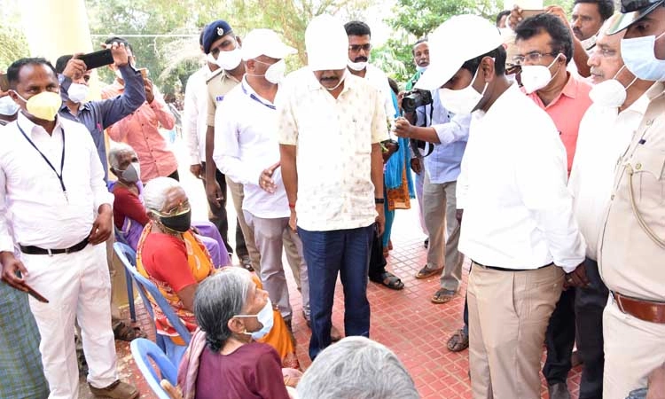 ಸರ್ಕಾರದ ಸೌಲಭ್ಯ ಪ್ರತಿಯೊಬ್ಬರಿಗೂ ಸಿಗಲಿ