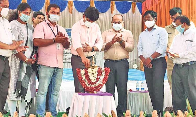 ಕಬ್ಬಿನಾಲೆ: ಜಿಲ್ಲಾಧಿಕಾರಿ ಗ್ರಾಮ ವಾಸ್ತವ್ಯ