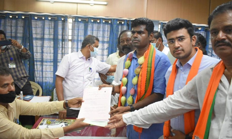ತಮಿಳುನಾಡು ಚುನಾವಣೆ: ಅಣ್ಣಾಮಲೈ ನಾಮಪತ್ರ ಸಲ್ಲಿಕೆ, ತೇಜಸ್ವಿ ಸೂರ್ಯ, ಮುನಿರತ್ನ ಸಾಥ್