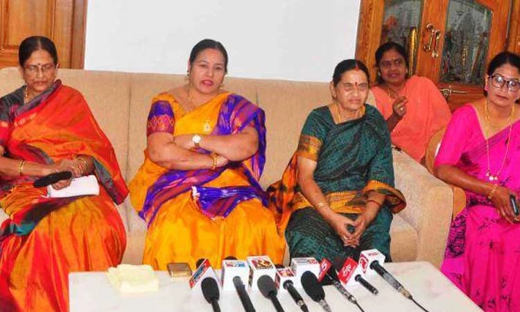 ಭವಾನಿ ರೇವಣ್ಣ ಚಿತ್ತ ಶಾಸಕಿಯಾಗುವತ್ತ!