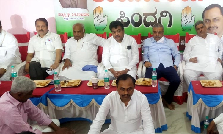 ಇತಿಹಾಸ ಸೃಷ್ಟಿಸಿದ್ದೆ ಸಿದ್ದು ಸರ್ಕಾರ
