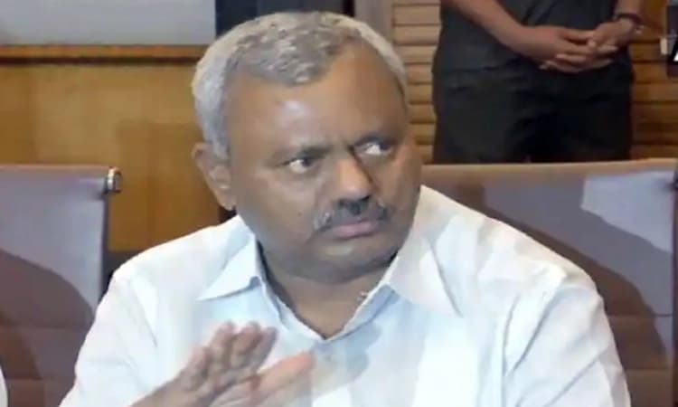 DCC ಬ್ಯಾಂಕ್‌ಗಳಿಗೆ 10ಲಕ್ಷದ ವರೆಗೂ ಸರ್ಕಾರಿ ಷೇರು ನೀಡುತ್ತೇವೆ: ಸಚಿವ ಎಸ್‌.ಟಿ.ಸೋಮಶೇಖರ್‌