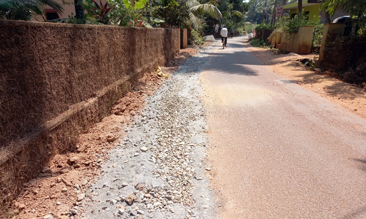 ತಲ್ಲೂರು – ಉಪ್ಪಿನಕುದ್ರು ರಸ್ತೆ ವಿಸ್ತರಣೆಗೆ ಆಗ್ರಹ