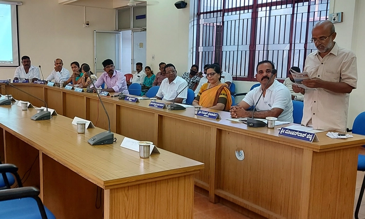 ಕುಂದಾಪುರ ಪುರಸಭೆ ವಿಶೇಷ ಸಭೆ : ಹೊರೆಯಾಗದ ಕರ ಏರಿಕೆಗೆ ಪುರಸಭೆ ನಿರ್ಧಾರ
