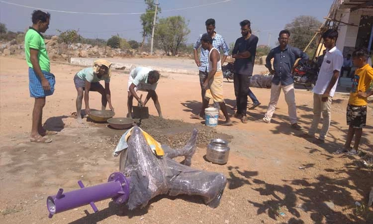 ಆಟಿಕೆ ಸಾಮಗ್ರಿ ಅಳವಡಿಕೆ ಕಾಮಗಾರಿ ಕಳಪೆ-ಆರೋಪ